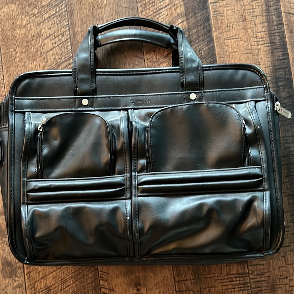 Foray Black Leather Briefcase